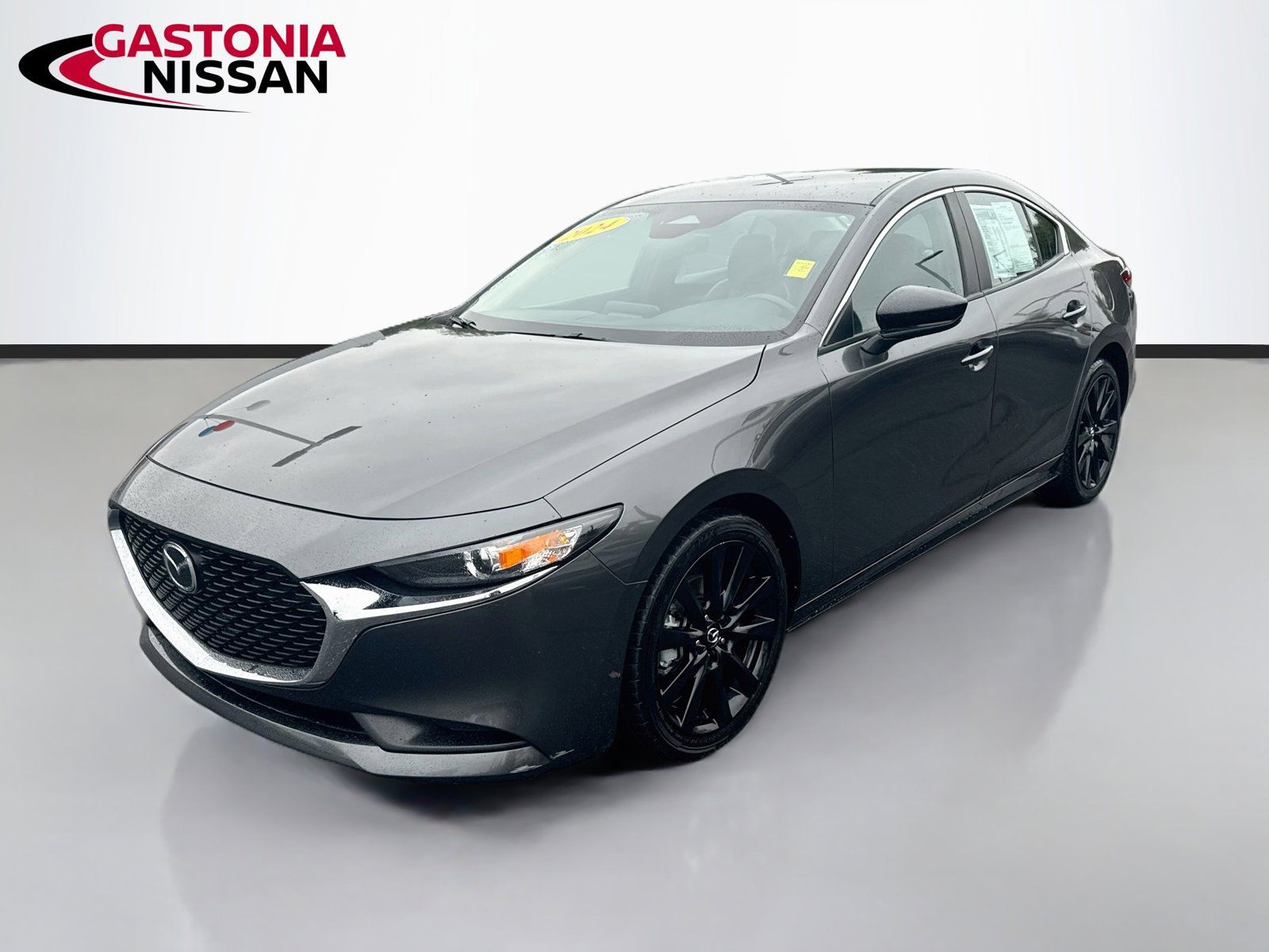 Used 2024 MAZDA MAZDA3 s FWD image 3