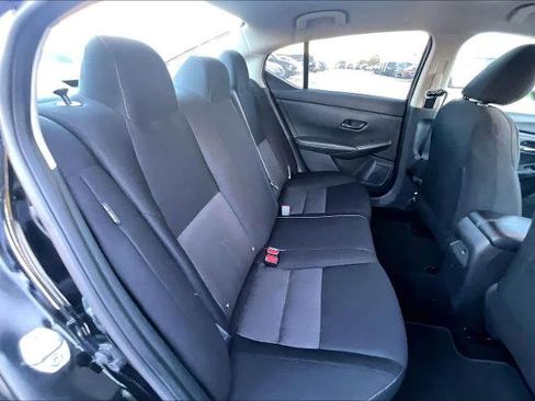 Certified 2025 Nissan Sentra SV image 19