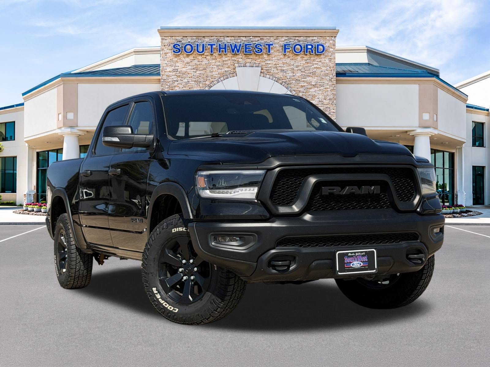 Used 2021 RAM 1500 Rebel w/ Rebel Level 1 Equipment Group AWD/4WD 360° Tour