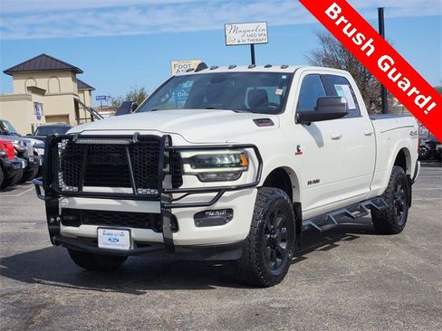Used 2020 RAM 2500 Laramie image 3