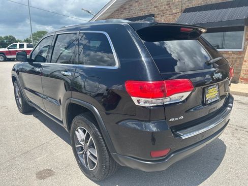 Used 2019 Jeep Grand Cherokee Limited AWD/4WD image 9