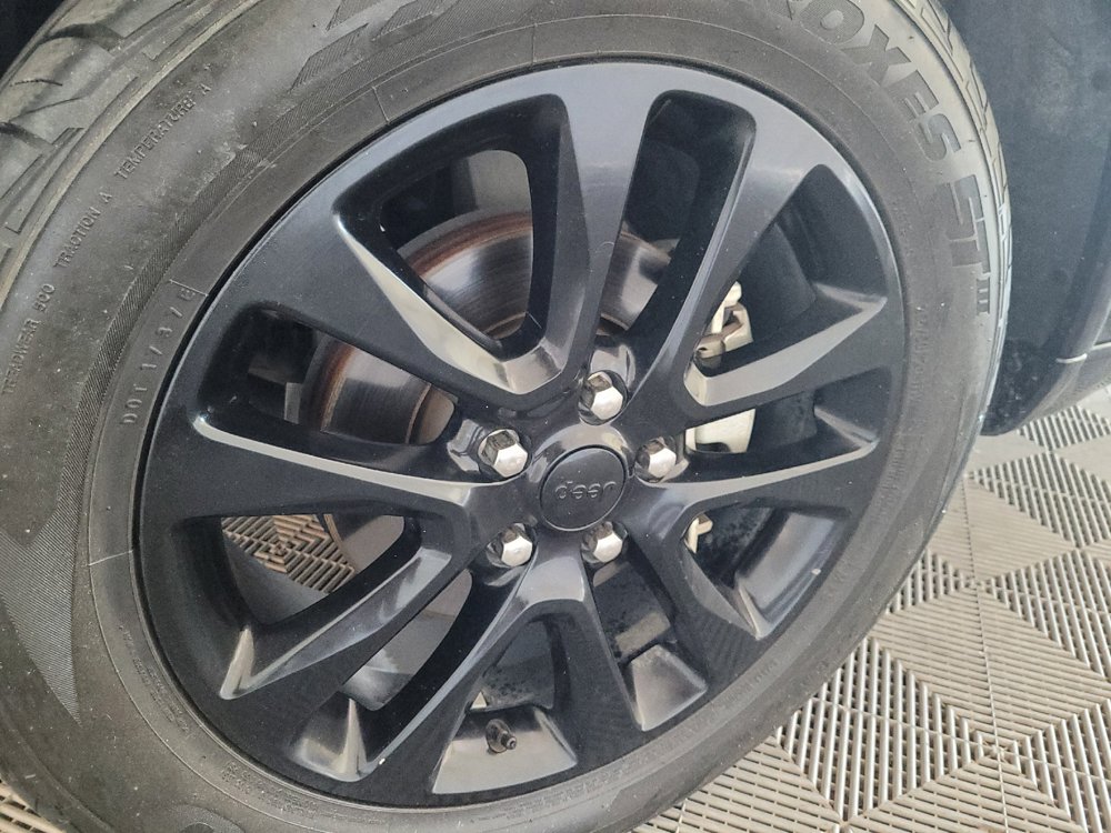 Used 2020 Jeep Grand Cherokee Altitude RWD image 31