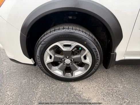 Used 2013 Subaru Crosstrek 2.0i Limited AWD/4WD image 23