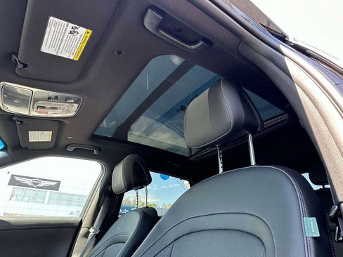 New 2024 Genesis GV60 Advanced AWD/4WD image 16