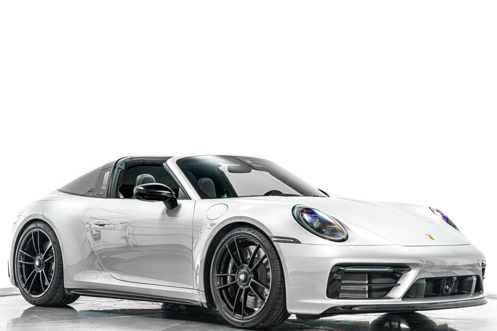 Used 2022 Porsche 911 Targa 4 GTS AWD/4WD image 35
