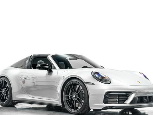 Used 2022 Porsche 911 Targa 4 GTS AWD/4WD image 35