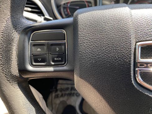 Used 2014 Dodge Journey SXT w/ Flexible Seating Group FWD image 16