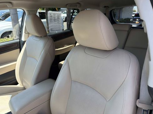 Used 2017 Subaru Outback 3.6R Limited AWD/4WD image 20