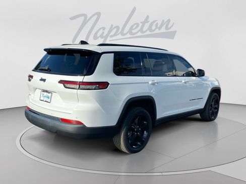 Used 2021 Jeep Grand Cherokee L Laredo RWD image 6