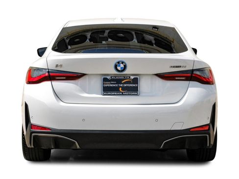 Used 2023 BMW i4 eDrive35 w/ Premium Package RWD image 9