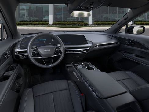 New 2025 Cadillac Lyriq Luxury w/ LPO, Floor Liner Package RWD image 15