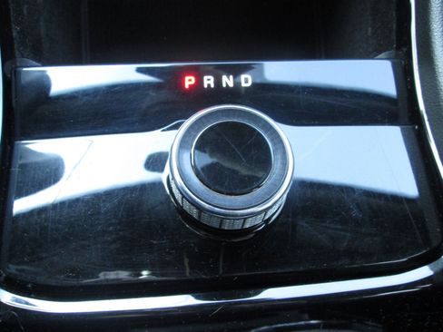 Used 2021 Jeep Grand Cherokee L Laredo image 21