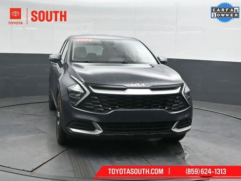 Used 2023 Kia Sportage EX image 5