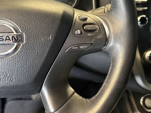 Used 2019 Nissan Murano SL AWD/4WD image 12