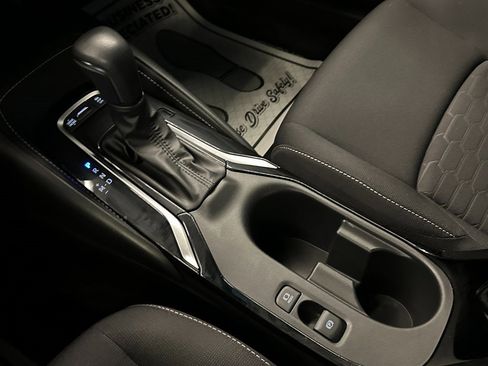 Used 2023 Toyota Corolla SE image 15