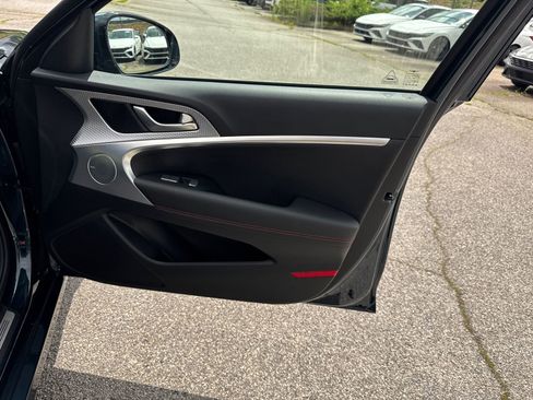 Used 2023 Genesis G70 3.3T w/ Sport Advanced Package RWD image 14
