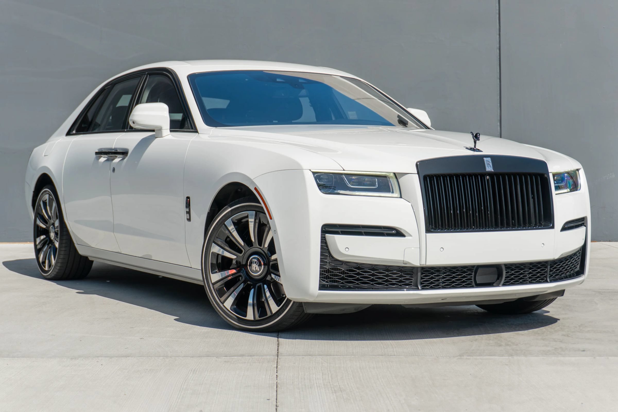 Used 2024 Rolls-Royce Ghost AWD/4WD image 5