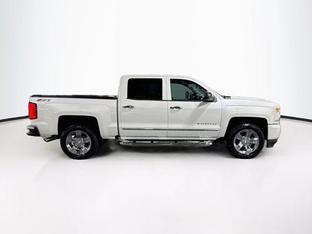 Used 2017 Chevrolet Silverado 1500 LTZ Z71 w/ LTZ Plus Package AWD/4WD image 4