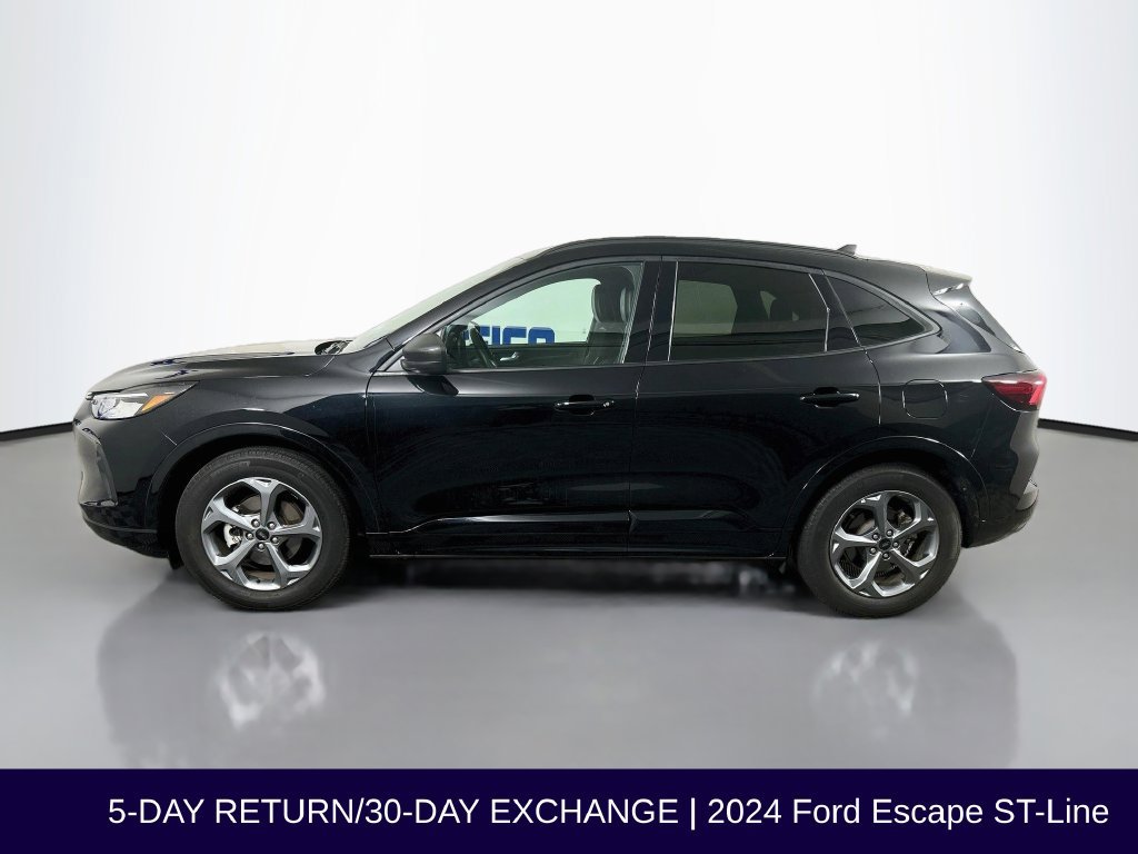 Used 2024 Ford Escape ST-Line w/ Tech Pack #1 FWD image 5