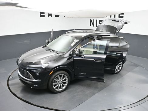 Used 2024 Buick Encore GX Avenir w/ Avenir Convenience Package image 43
