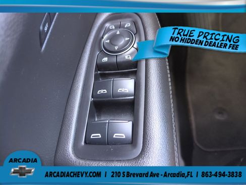 Certified 2024 Cadillac XT6 Luxury AWD/4WD image 24