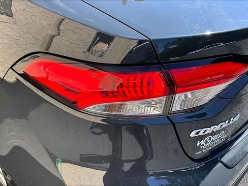 Certified 2023 Toyota Corolla LE FWD image 29