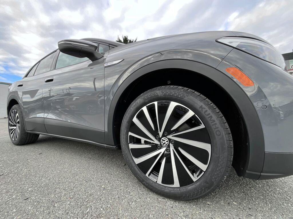 New 2026 Volkswagen ID.4 Pro AWD/4WD image 10