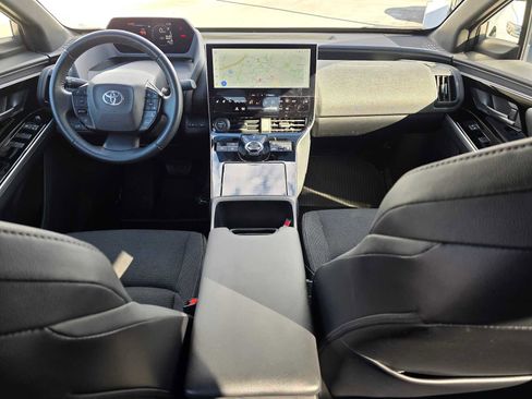 Used 2024 Toyota bZ4X XLE w/ Weather Package image 19