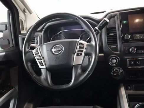 Used 2024 Nissan Titan SV w/ SV Convenience Package AWD/4WD image 13