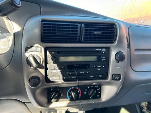 Used 2004 Ford Ranger 4x4 SuperCab image 10