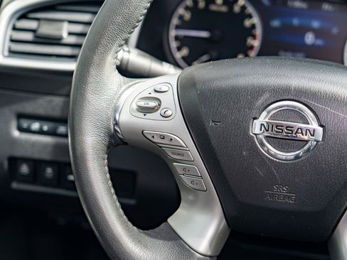 Used 2017 Nissan Murano Platinum AWD/4WD image 21