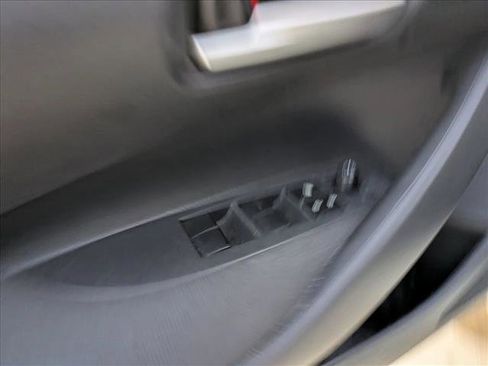 Certified 2020 Toyota Corolla LE image 13