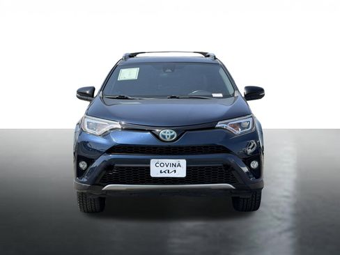 Used 2017 Toyota RAV4 SE AWD/4WD image 3