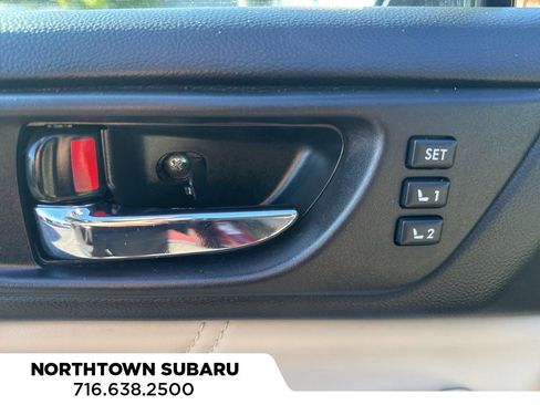 Used 2018 Subaru Outback 2.5i Limited image 21