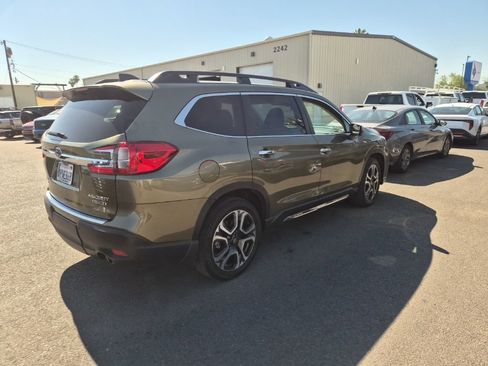 Used 2023 Subaru Ascent Touring AWD/4WD image 8