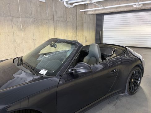 Used 2011 Porsche 911 Carrera 4S AWD/4WD image 39