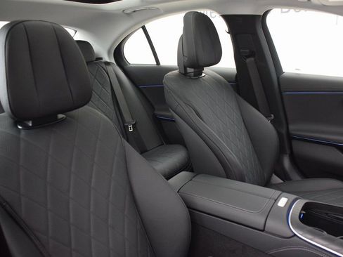 New 2026 Mercedes-Benz E 350 Sedan image 15