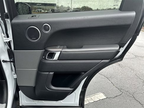 Used 2017 Land Rover Range Rover Sport Supercharged image 16