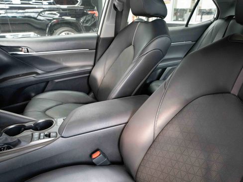 Used 2022 Toyota Camry XSE w/ Protection Package (Q2) (TMS) image 10