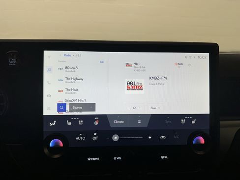 Certified 2025 Lexus GX 550 image 27