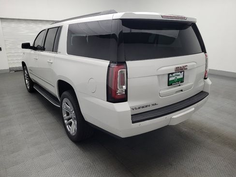 Used 2019 GMC Yukon XL SLT w/ Premium Edition image 5