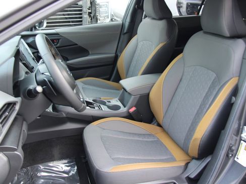 Certified 2025 Subaru Crosstrek 2.5i Sport w/ Crosstrek Mirror Package image 19