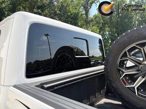 Certified 2021 Jeep Gladiator Rubicon AWD/4WD image 20