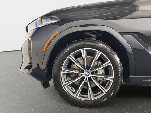Used 2024 BMW X6 xDrive40i w/ Parking Assistance Package AWD/4WD image 25