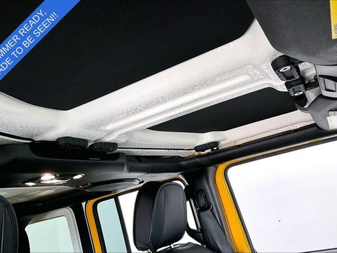 Used 2021 Jeep Wrangler Unlimited Rubicon AWD/4WD image 20