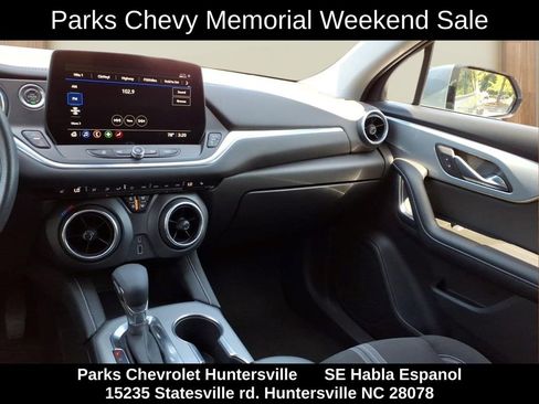 Certified 2025 Chevrolet Blazer LT AWD/4WD image 23
