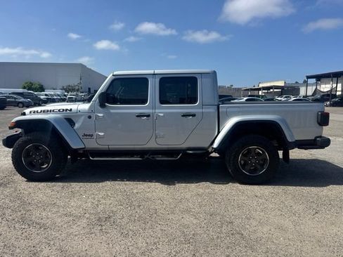 Used 2023 Jeep Gladiator Rubicon w/ LED Lighting Group AWD/4WD image 8