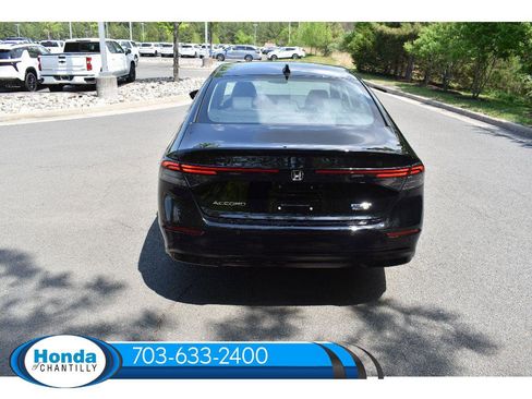 New 2026 Honda Accord Hybrid Touring image 6