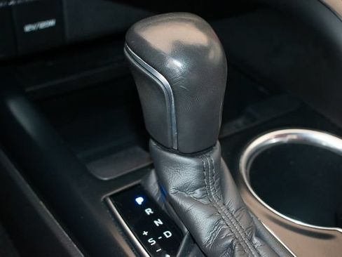 Used 2019 Toyota Camry XSE FWD image 32