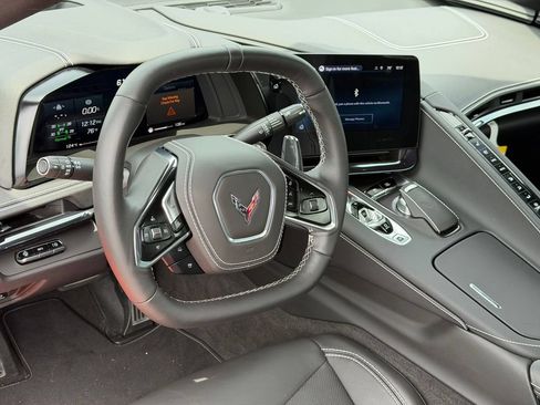Used 2025 Chevrolet Corvette Stingray Preferred Conv w/ Stealth Interior Trim Package RWD image 19